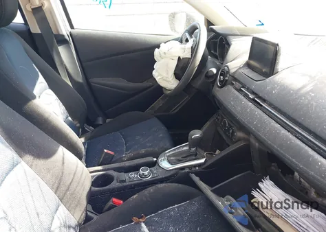 2020 Toyota Yaris Le from USA, damaged, VIN 3MYDLBYV3LY715533